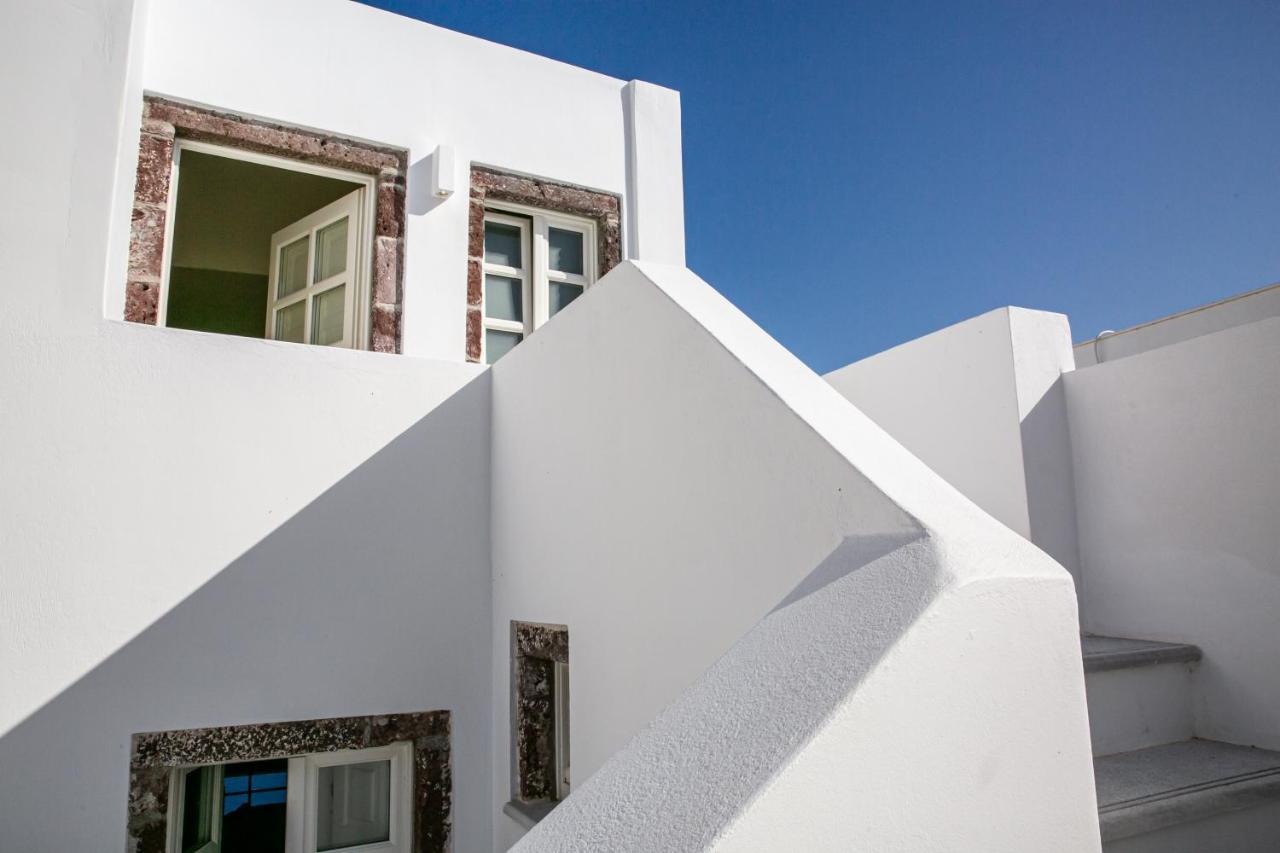 Platis Residence Villa Oía Exterior photo